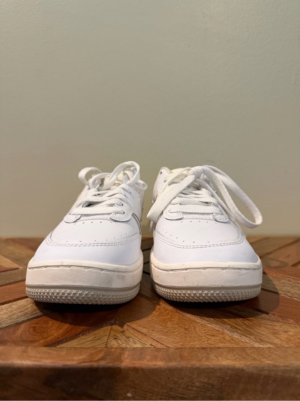 Nike Gamma Force
White Light Bone (Women's) - Picture 3 of 5